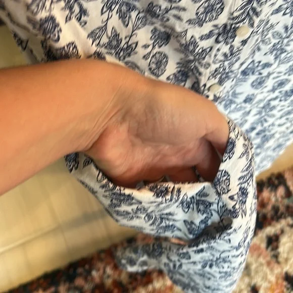 Blue and white linen toile dress - Picture 3 of 4